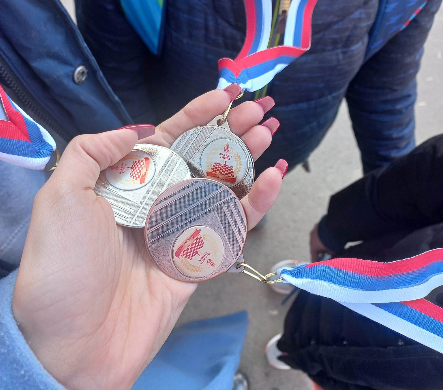 Šahisti "Aljehina" osvojili medalje na kadetskom rapid turniru u Batajnici